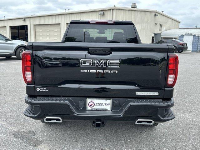 new 2024 GMC Sierra 1500 car, priced at $55,900