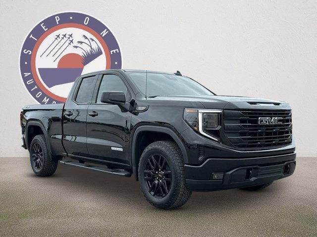 new 2024 GMC Sierra 1500 car, priced at $55,900