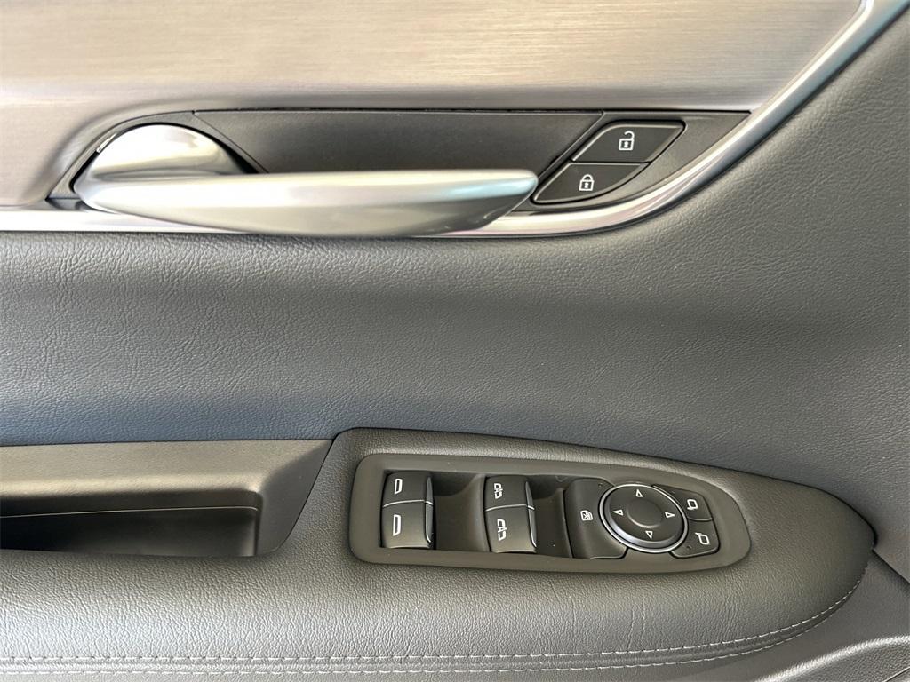 new 2026 Cadillac XT5 car, priced at $48,420