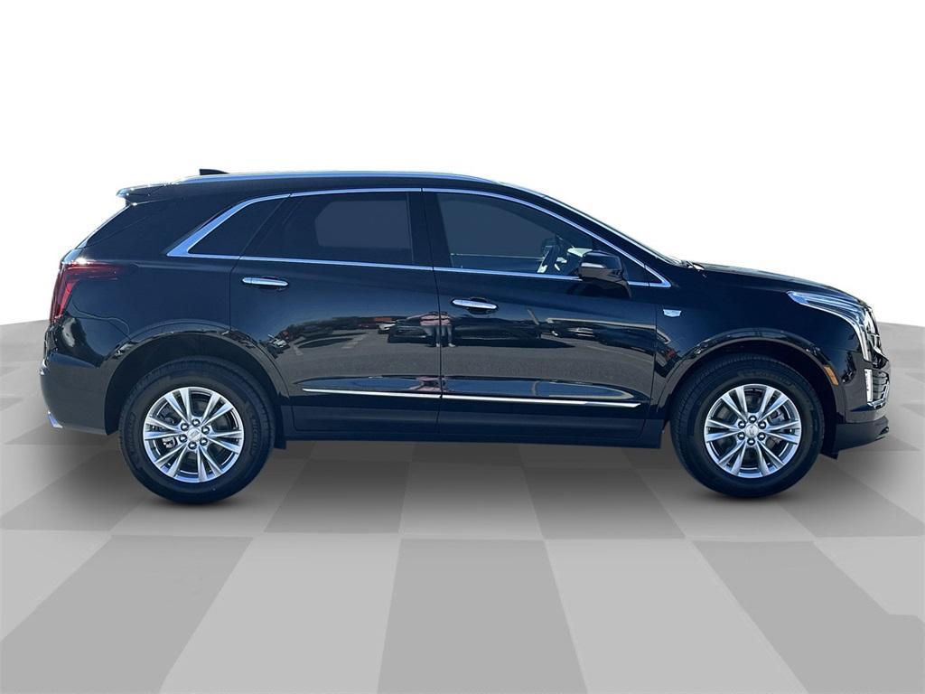 new 2026 Cadillac XT5 car, priced at $48,420