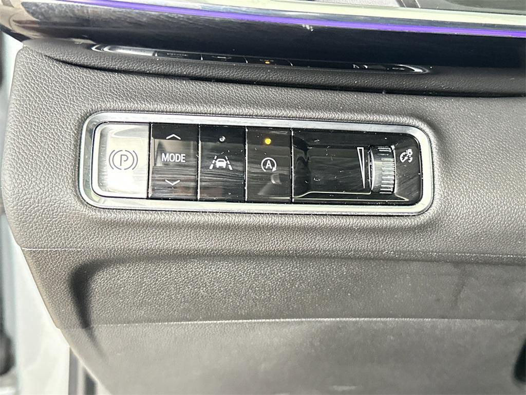 new 2025 Buick Envision car, priced at $34,890