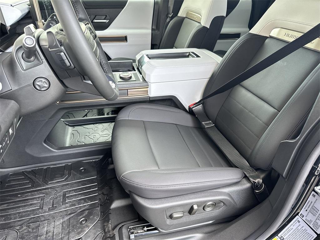 new 2025 GMC HUMMER EV Pickup car, priced at $99,189