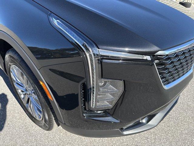 new 2025 Cadillac XT4 car, priced at $45,865