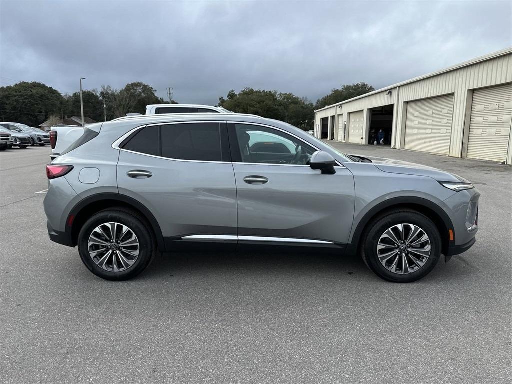 new 2025 Buick Envision car, priced at $34,900