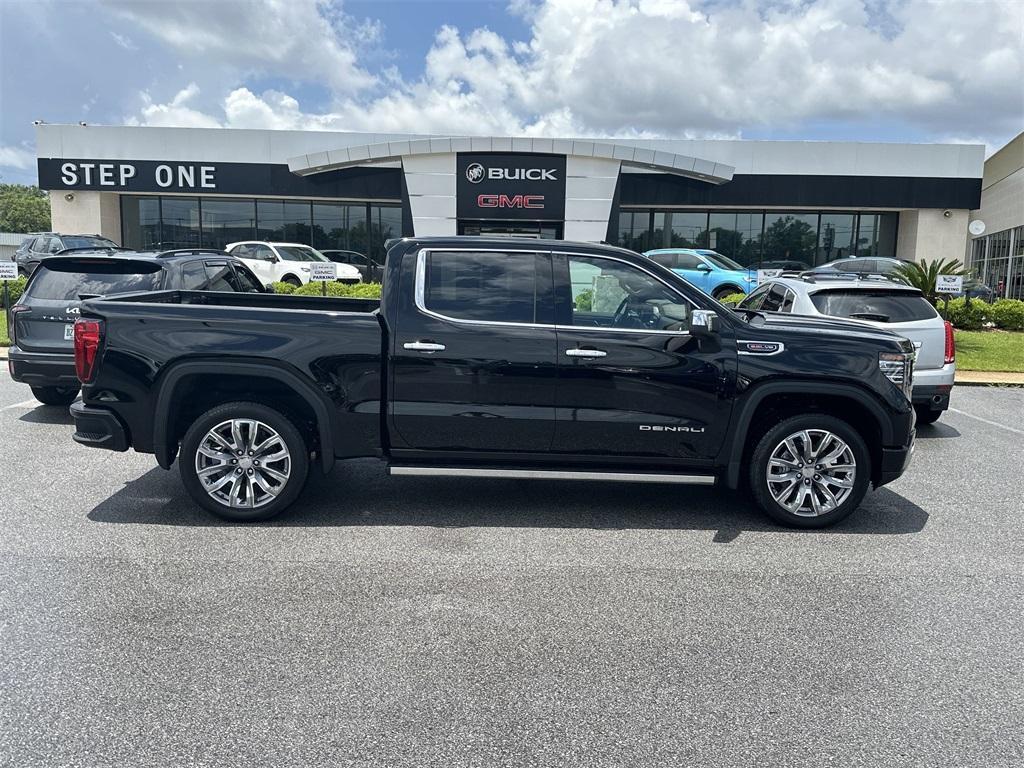 new 2025 GMC Sierra 1500 car, priced at $72,040