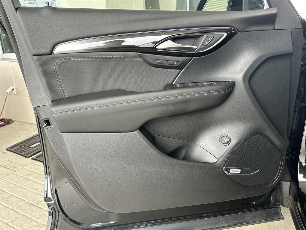 new 2025 Buick Envision car, priced at $32,740