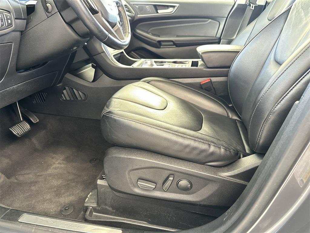 used 2022 Ford Edge car, priced at $21,253