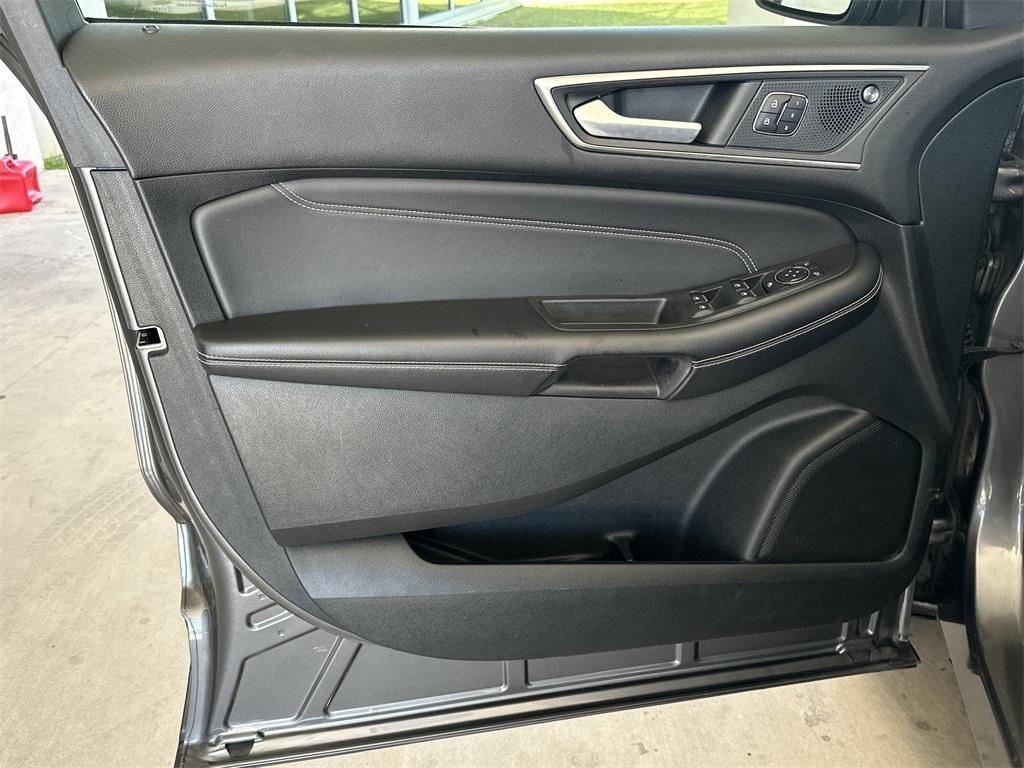 used 2022 Ford Edge car, priced at $21,253