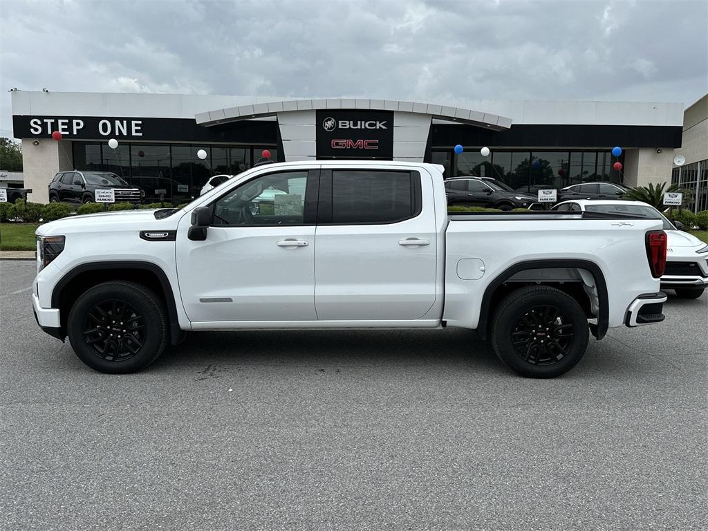 new 2025 GMC Sierra 1500 car, priced at $51,220