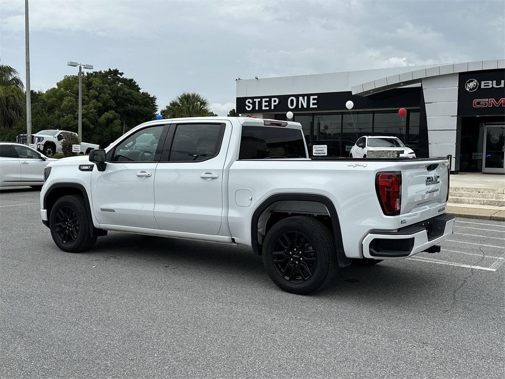 new 2025 GMC Sierra 1500 car, priced at $51,220
