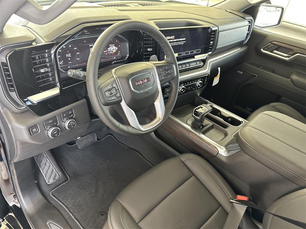 new 2025 GMC Sierra 1500 car, priced at $58,295