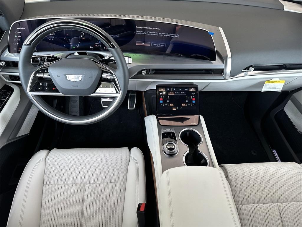 new 2026 Cadillac VISTIQ car, priced at $80,515