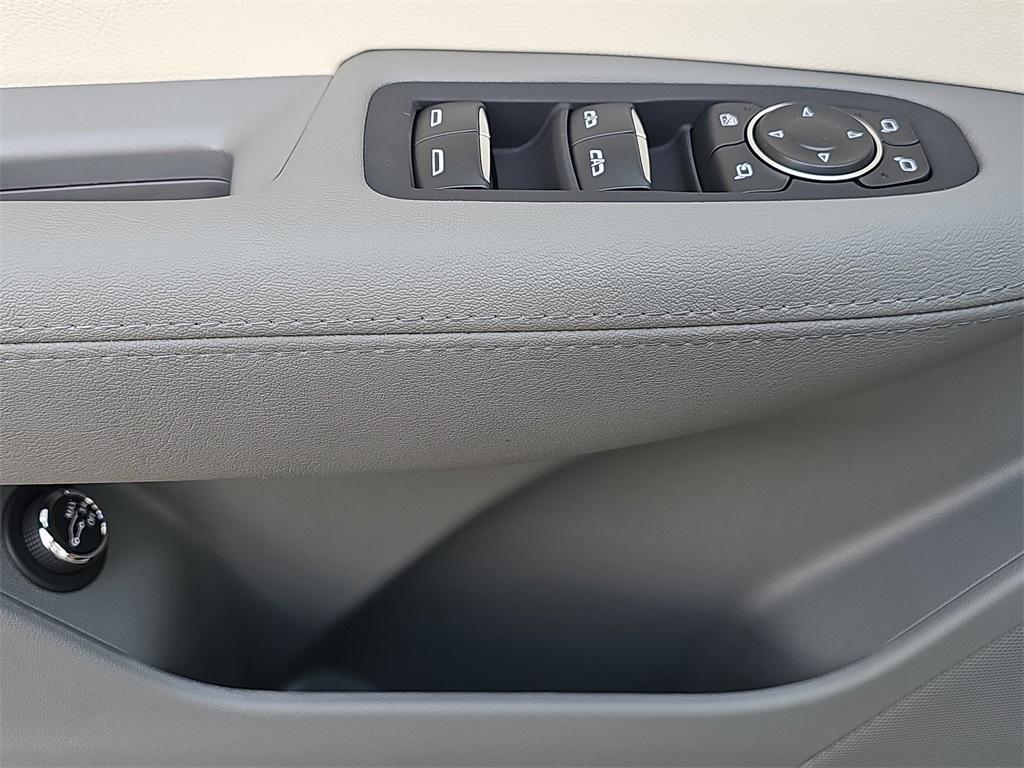 new 2025 Cadillac XT5 car, priced at $58,415