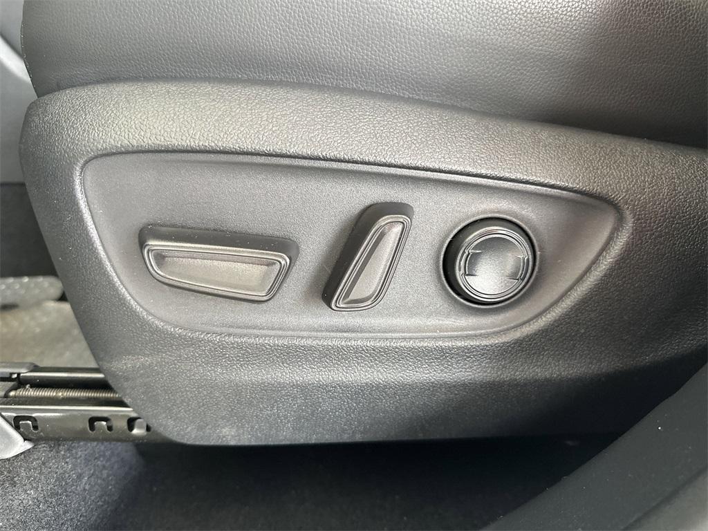 used 2021 Toyota Highlander Hybrid car, priced at $42,941