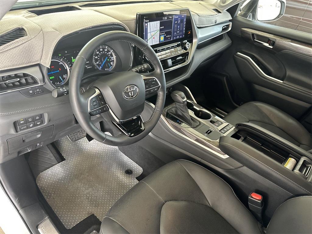 used 2021 Toyota Highlander Hybrid car, priced at $42,941