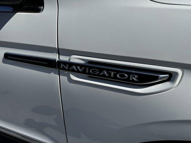 used 2020 Lincoln Navigator car, priced at $52,992