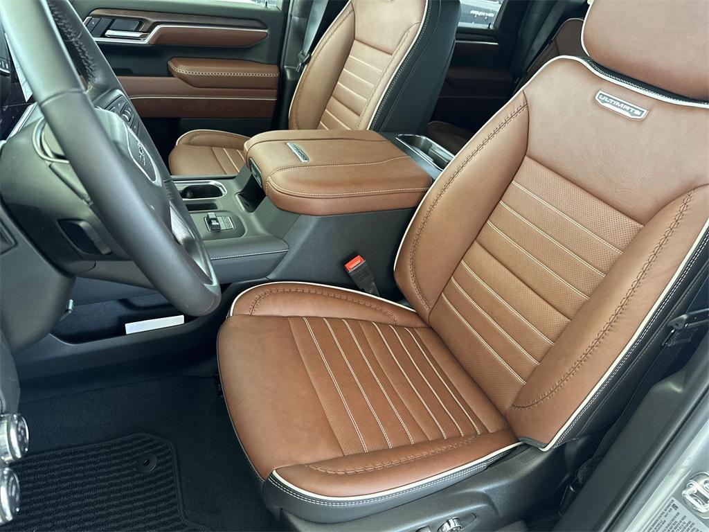 new 2025 GMC Sierra 2500 car, priced at $96,985