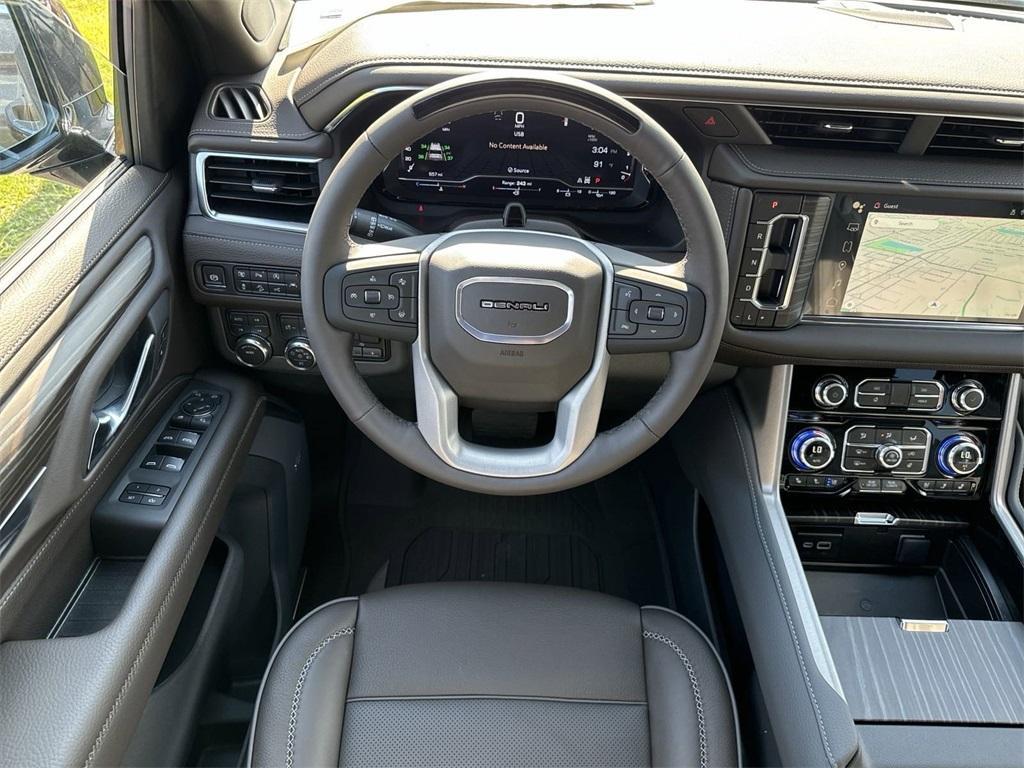 new 2024 GMC Yukon XL car, priced at $81,992