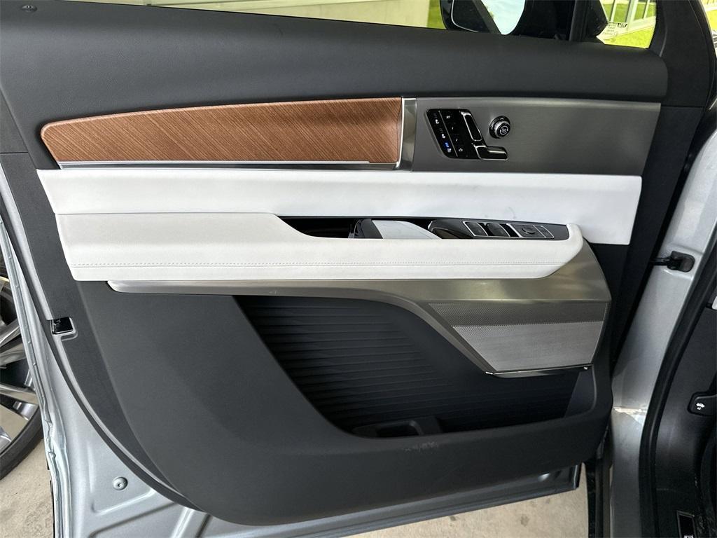 new 2026 Cadillac VISTIQ car
