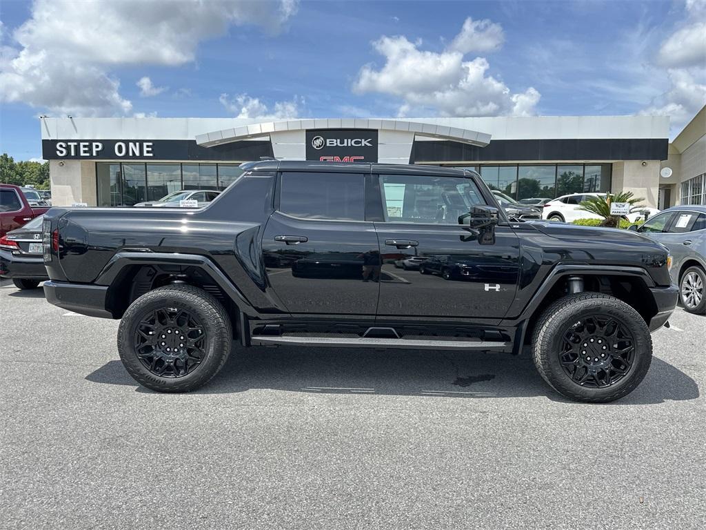 new 2025 GMC HUMMER EV Pickup car, priced at $98,890
