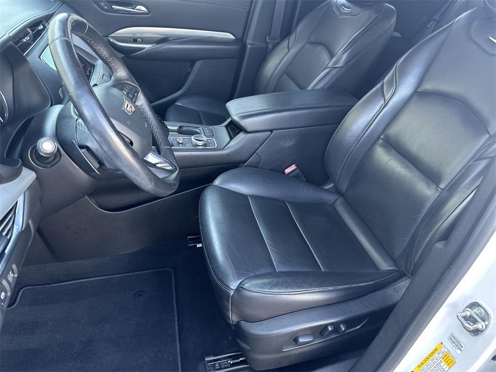used 2019 Cadillac XT4 car, priced at $20,161