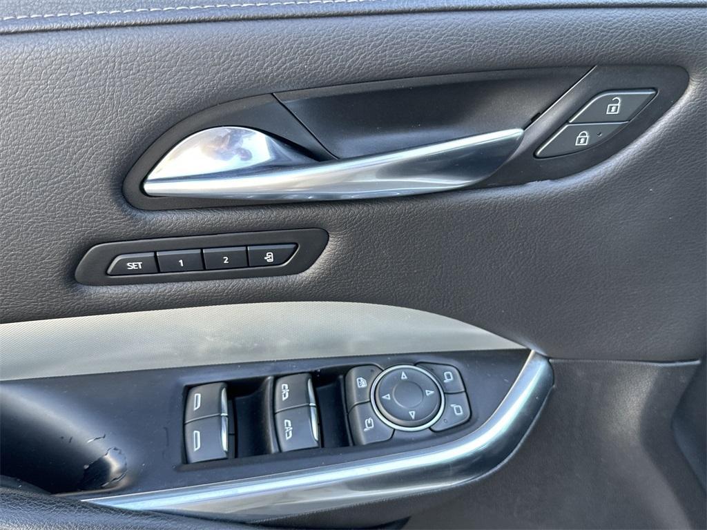 used 2019 Cadillac XT4 car, priced at $20,161