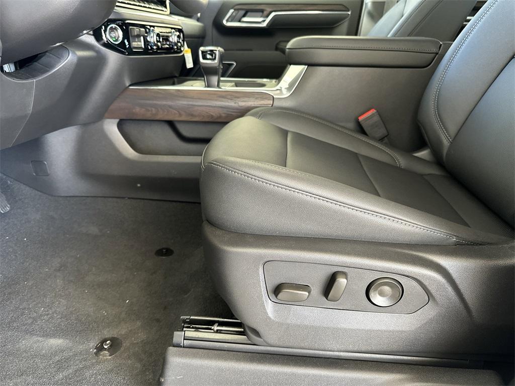 new 2026 GMC Sierra 1500 car, priced at $57,473