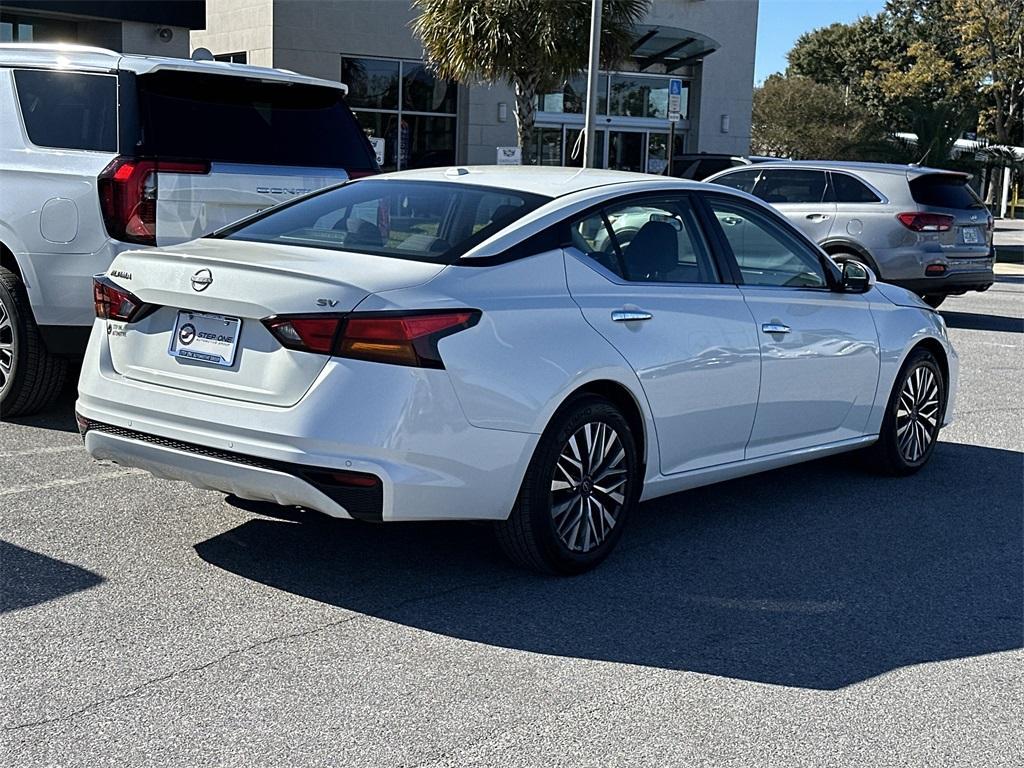 used 2023 Nissan Altima car, priced at $20,891