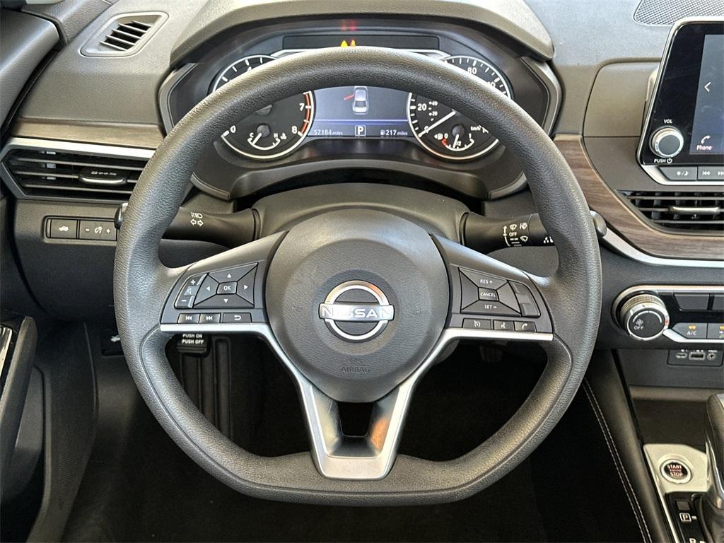 used 2023 Nissan Altima car, priced at $20,891