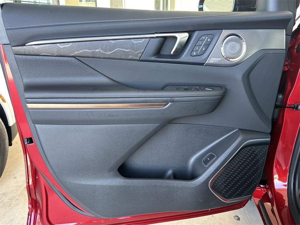 new 2025 Buick Enclave car, priced at $59,495
