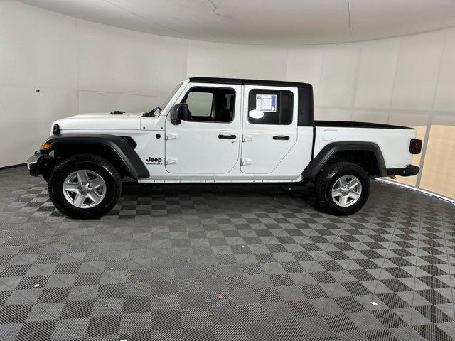 used 2023 Jeep Gladiator car, priced at $31,744