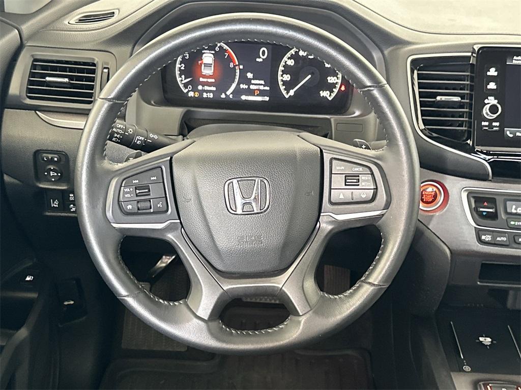 used 2024 Honda Ridgeline car, priced at $32,952