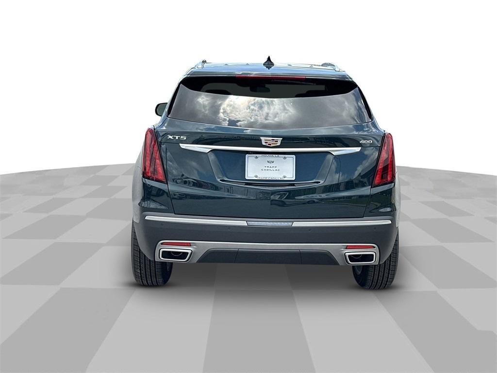 new 2025 Cadillac XT5 car