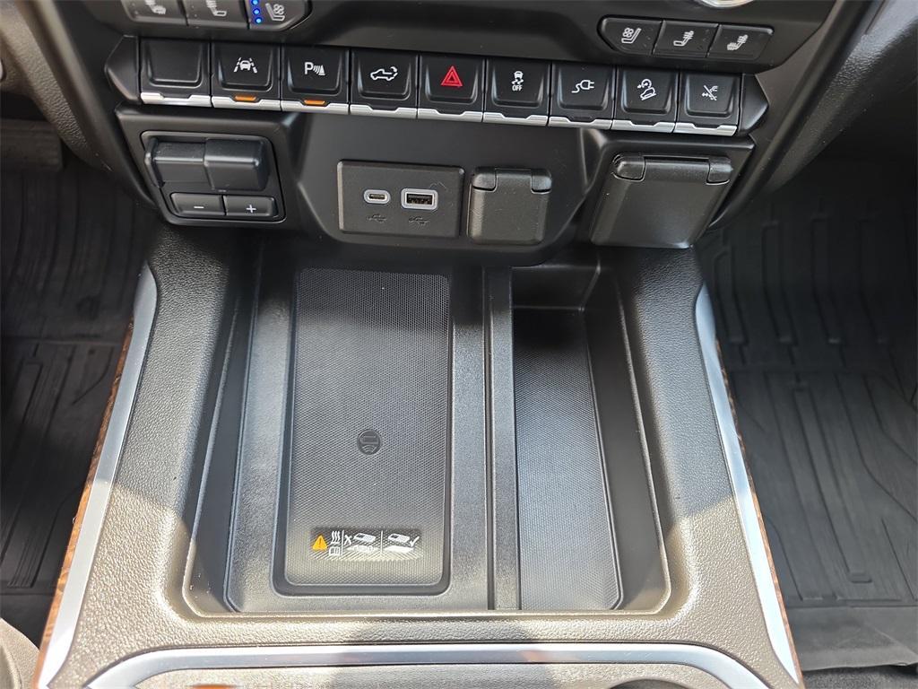 used 2022 GMC Sierra 1500 Limited car, priced at $51,811