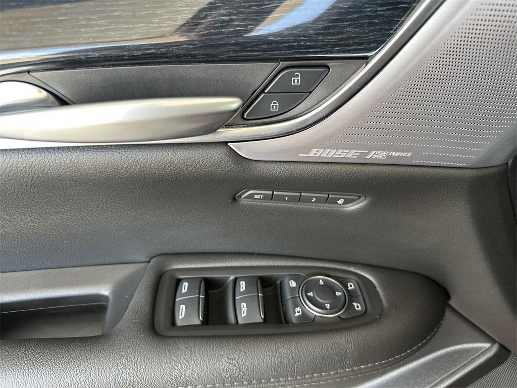 used 2025 Cadillac XT5 car, priced at $49,991