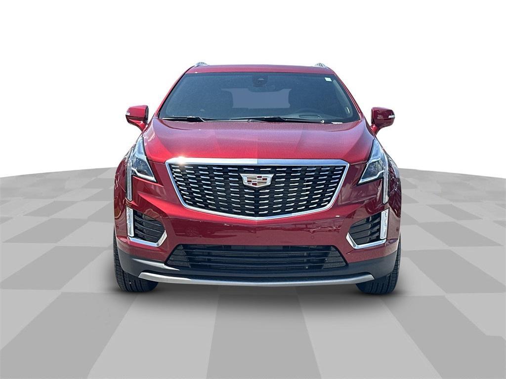 used 2025 Cadillac XT5 car, priced at $49,991