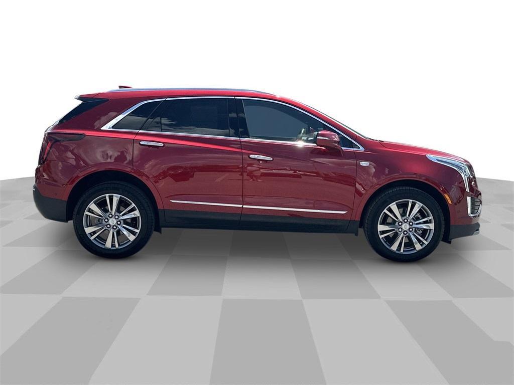 used 2025 Cadillac XT5 car, priced at $49,991