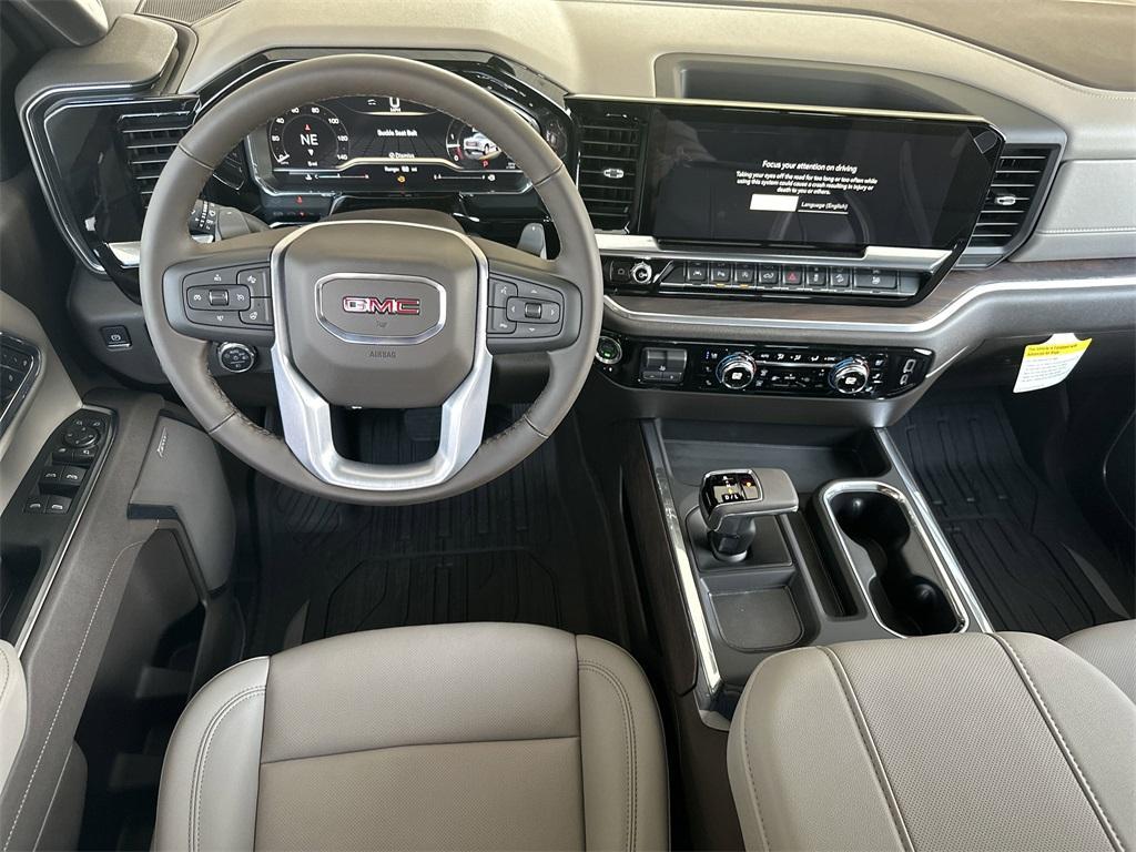 new 2025 GMC Sierra 1500 car, priced at $62,115