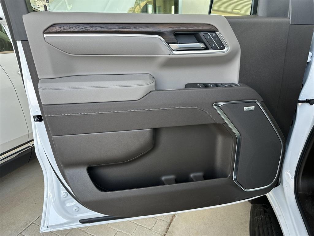 new 2025 GMC Sierra 1500 car, priced at $62,115