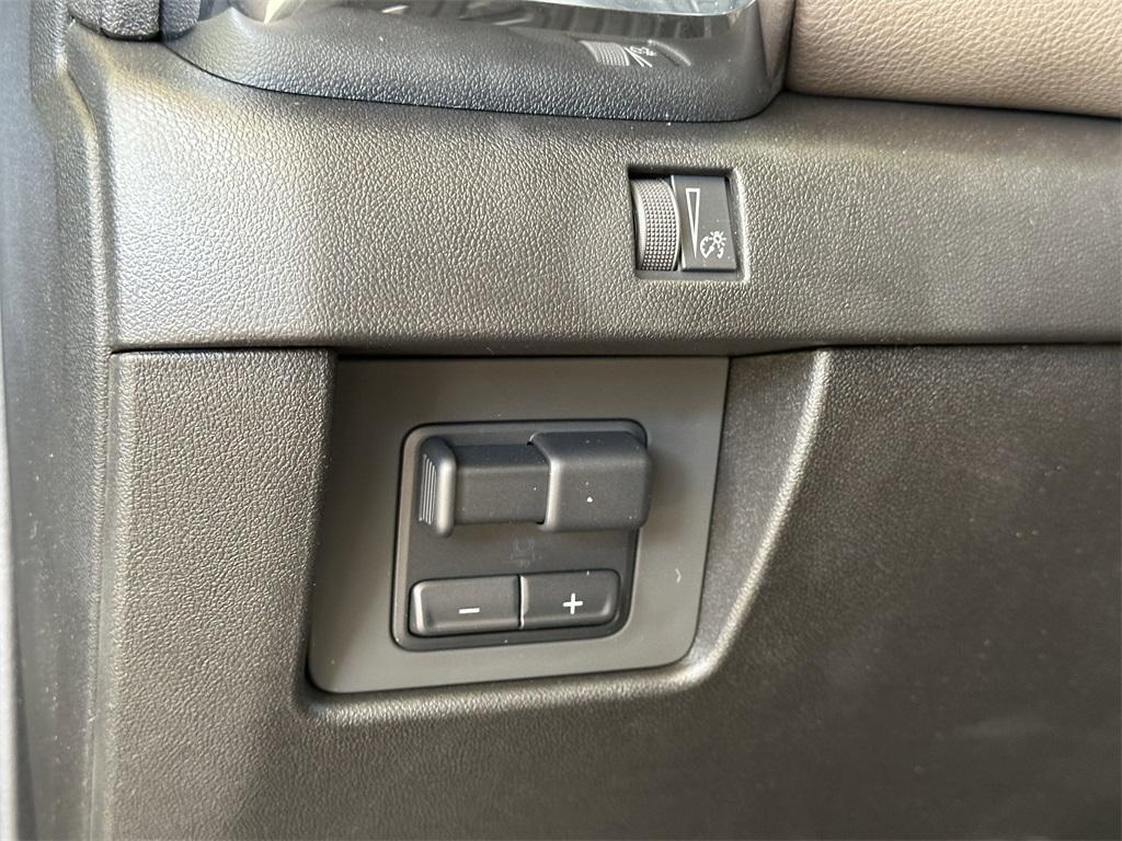 new 2025 GMC Canyon car, priced at $57,585