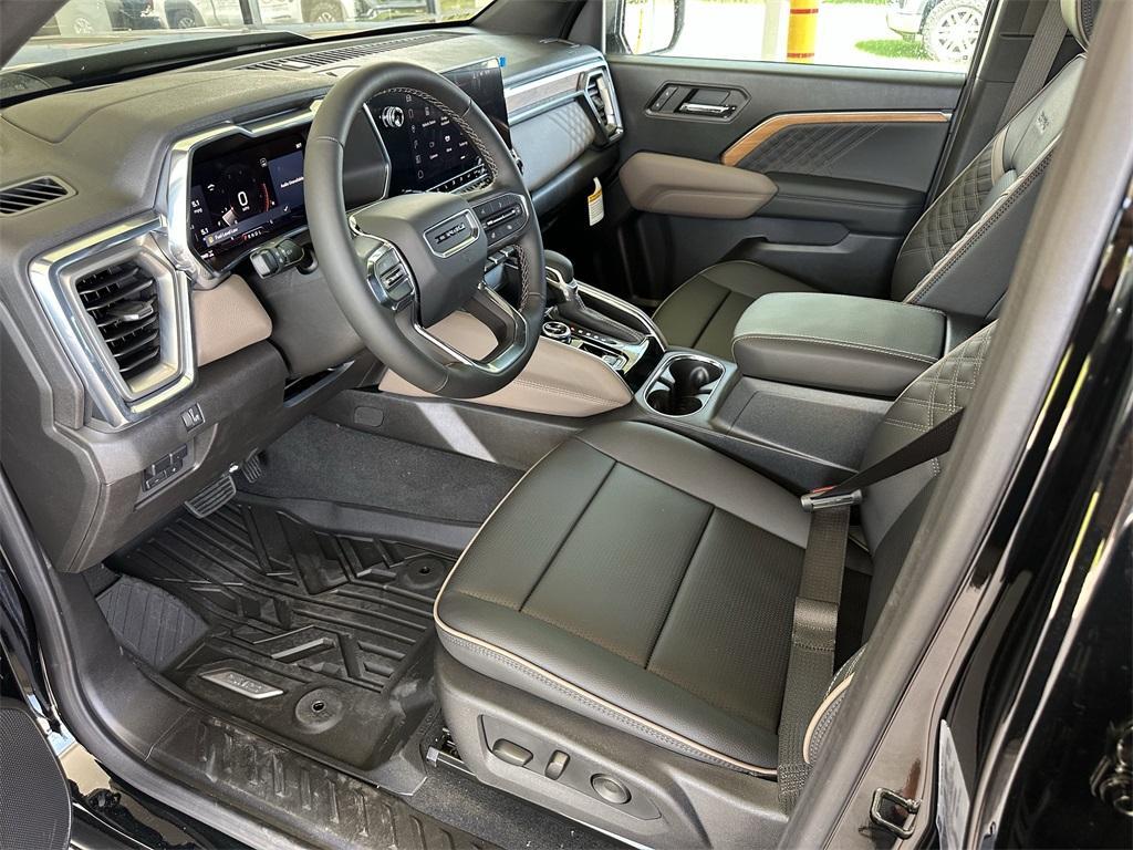 new 2025 GMC Canyon car, priced at $57,585