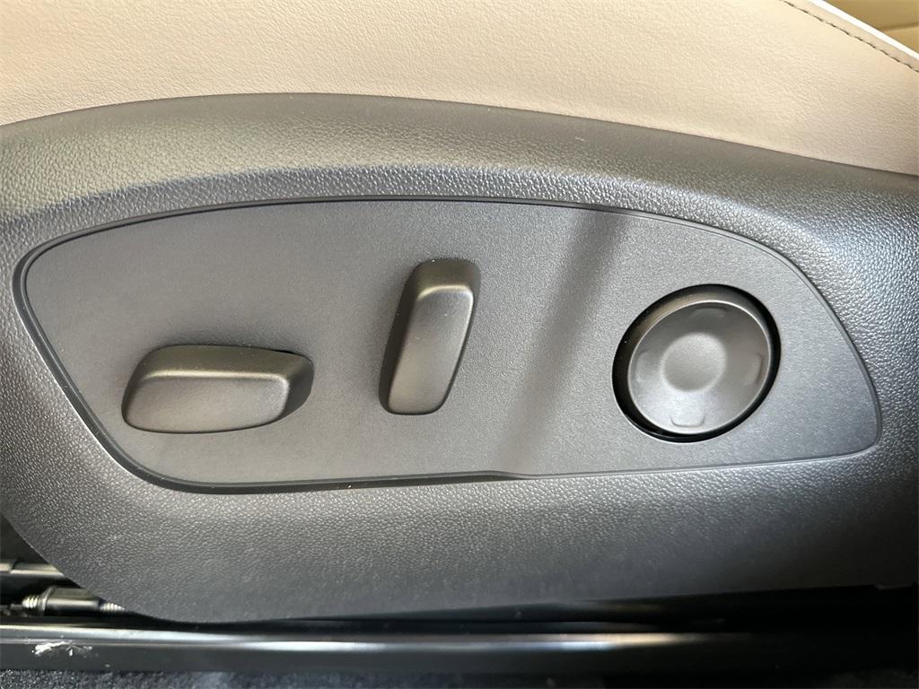 new 2025 Buick Enclave car, priced at $51,900