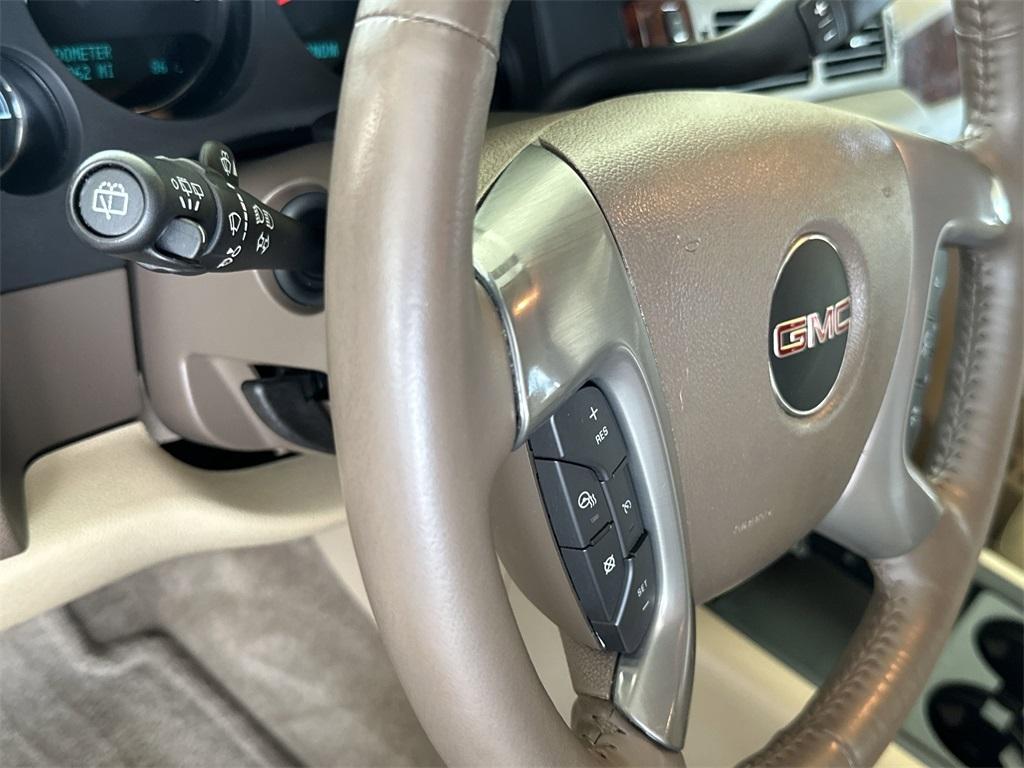 used 2012 GMC Yukon car, priced at $16,945