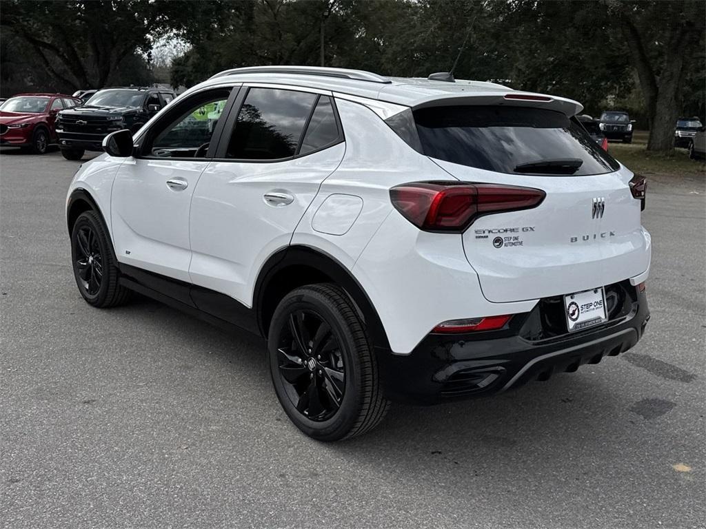 new 2025 Buick Encore GX car, priced at $29,900