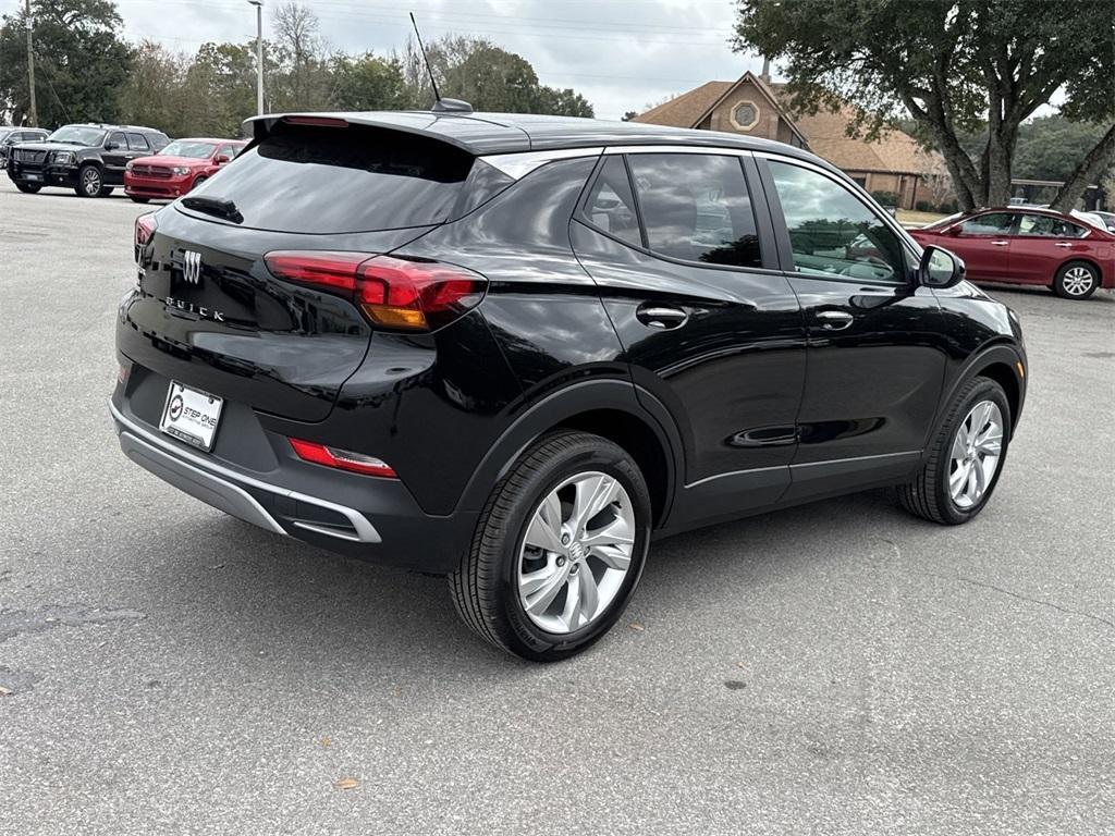 new 2025 Buick Encore GX car, priced at $27,120