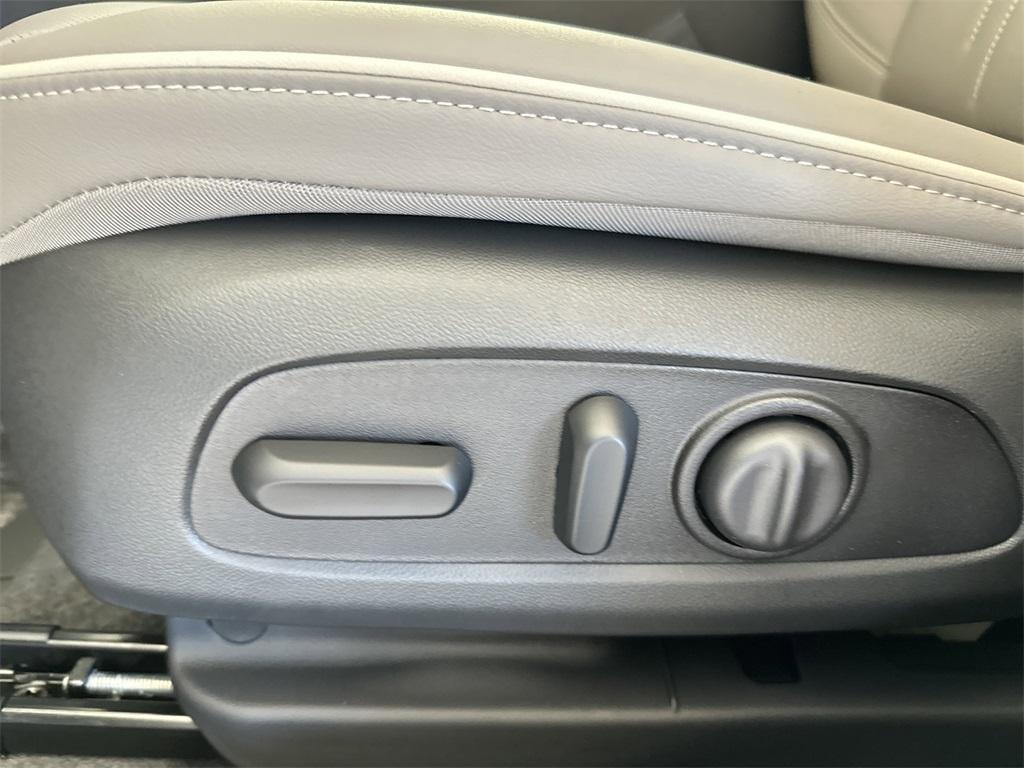 new 2026 Buick Envista car, priced at $32,561