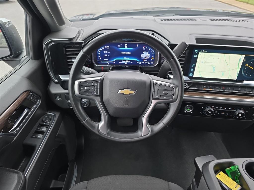 used 2024 Chevrolet Silverado 1500 car, priced at $35,991