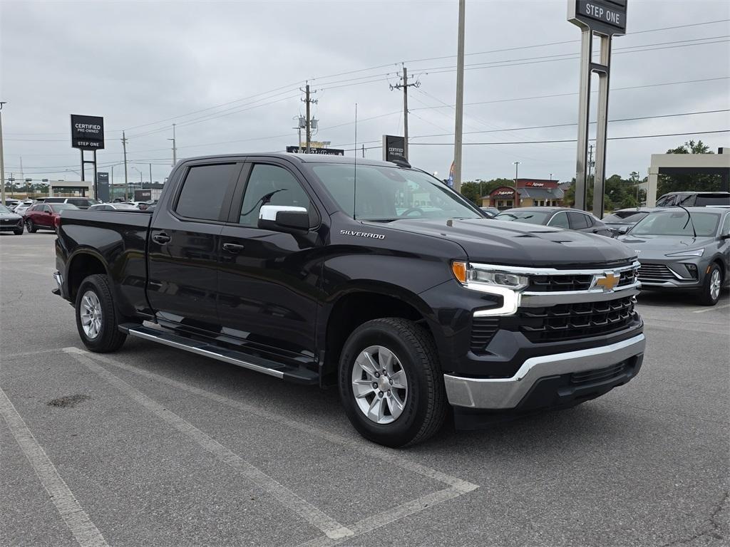 used 2024 Chevrolet Silverado 1500 car, priced at $35,991