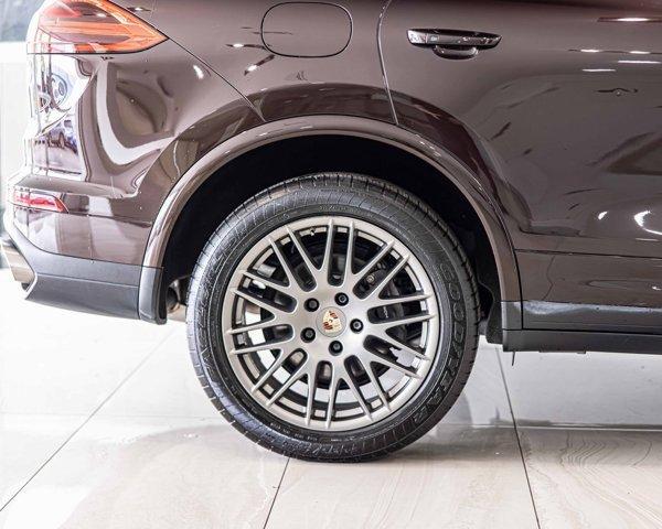 used 2018 Porsche Cayenne car, priced at $24,671