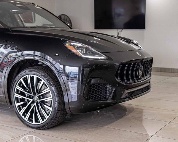 new 2025 Maserati Grecale car, priced at $84,495